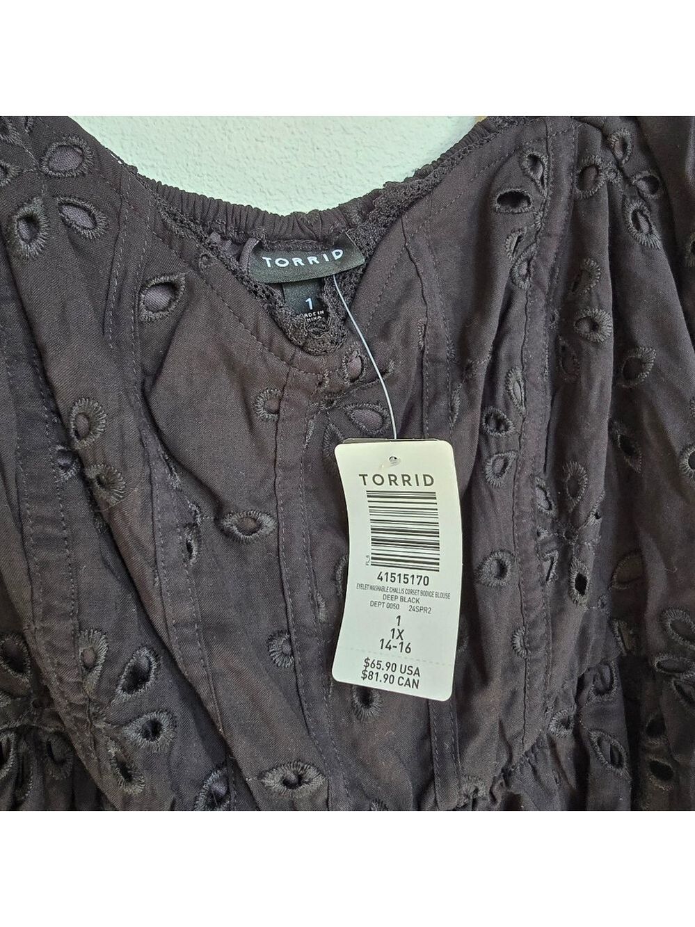 NWT TORRID Babydoll Eyelet Challis Black Short Sleeve Blouse Size 1X 14-16 - Picture 5 of 16